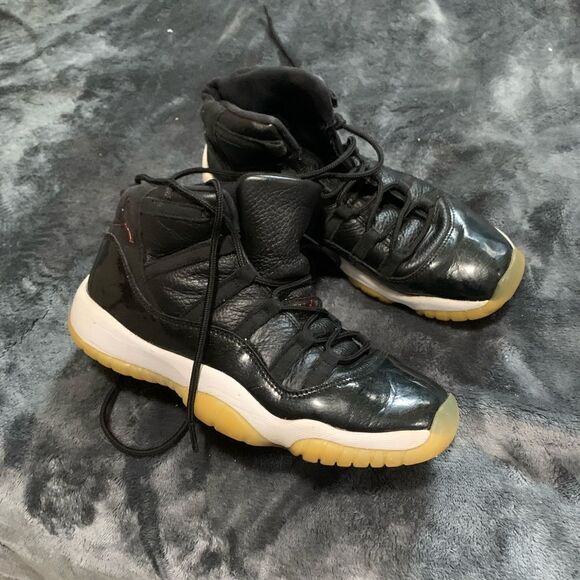 Air Jordan 11 Retro 72-10 - Picture 4 of 4